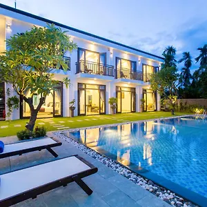 Villa Hideaway